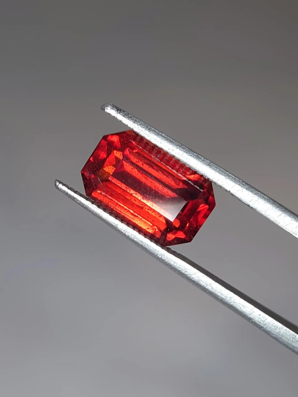 5.5ct Natural Malaya Garnet Emerald Faceted from Tanzania — view 1